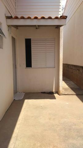 Casa com corredor de 03 quartos no Condomínio Rio Jangada - Foto 4