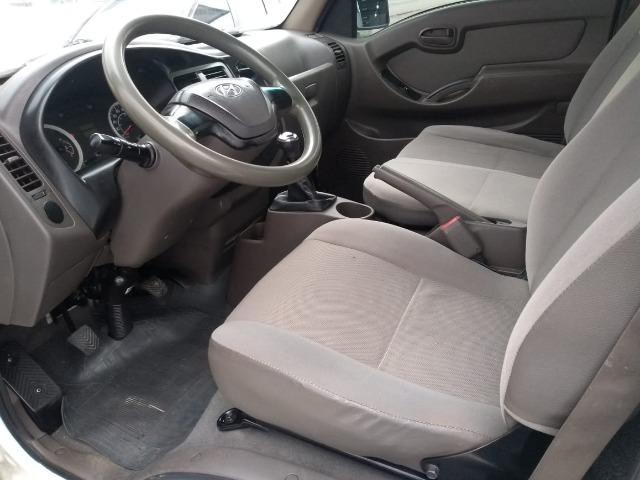 Hyundai Hr Diesel Único Dono - Muito Conservada - Carroceria de Madeira - Foto 8