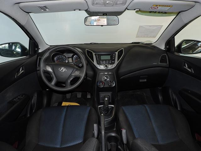 HYUNDAI HB20 1.6 COMFORT PLUS 16V FLEX 4P MANUAL - Foto 9