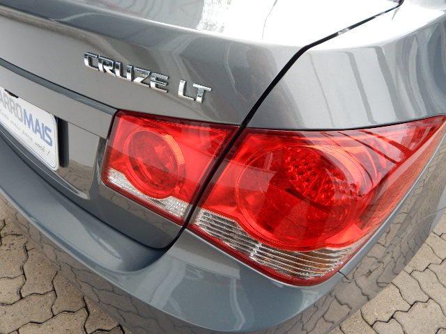 Cruze Sedan LT 1.8 Bancos em Couro/Multimidia Caska - Foto 13