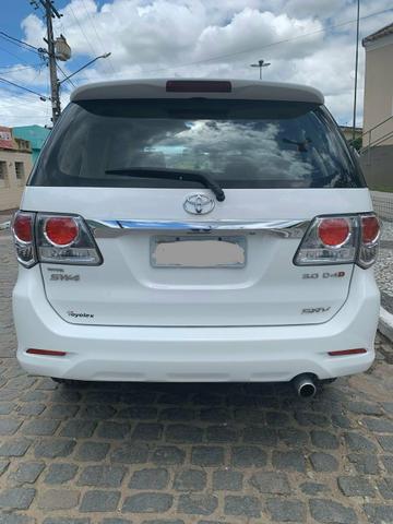 Toyota Hilux SW4 Muito Nova 7 lugares 2013 - Foto 7
