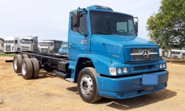 MERCEDES BENZ MB 1620 TRUCK 6X2 NO CHASSI ANO 2011