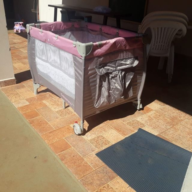 Carrinho de bebê e Berço portátil - Foto 6