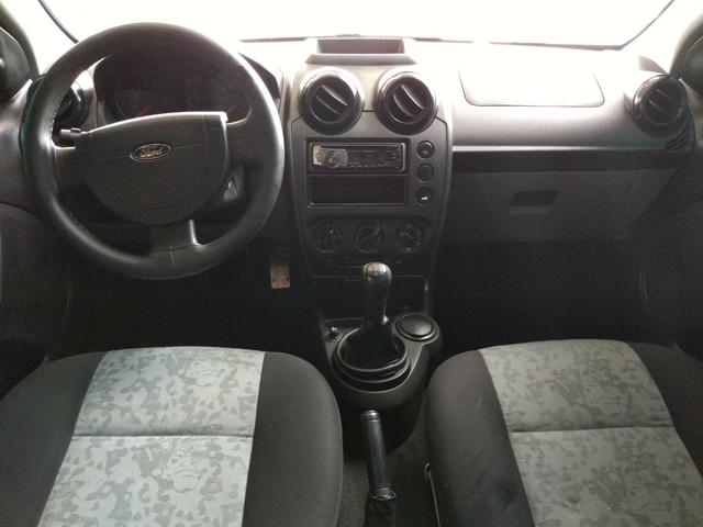 Fiesta sedan 2010 completo!! - Foto 3