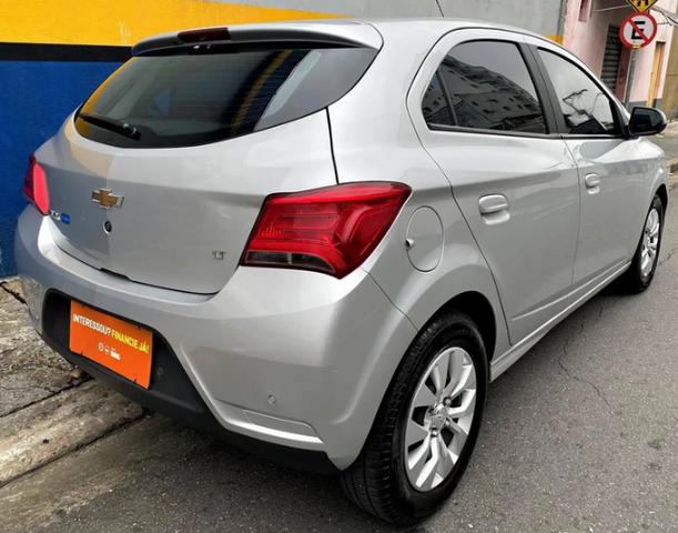 Chevrolet Onix 1.4 Lt Aut. 5p - Foto 2