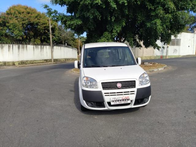 Fiat Doblò Attractive 1.4 8V (Flex) - Foto 8