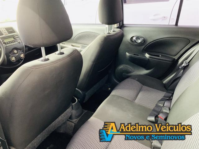NISSAN MARCH 2015/2015 1.6 SV 16V FLEX 4P MANUAL - Foto 5