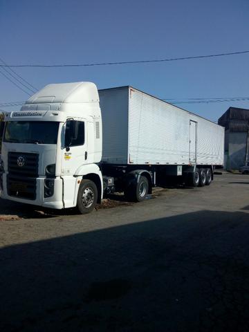Conjunto VW 19320 ano 2008 + Carreta Baú Facchini
