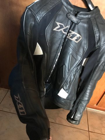 jaqueta x11 speed couro