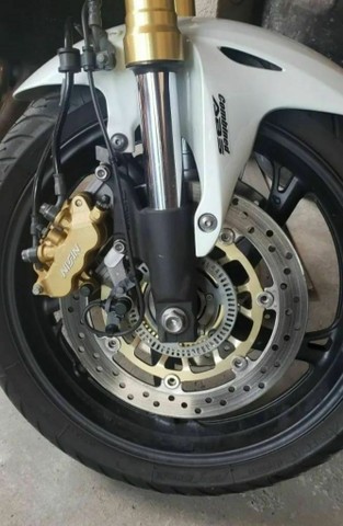 HONDA HORNET