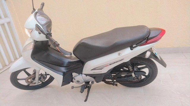 VENDO HONDA BIZ