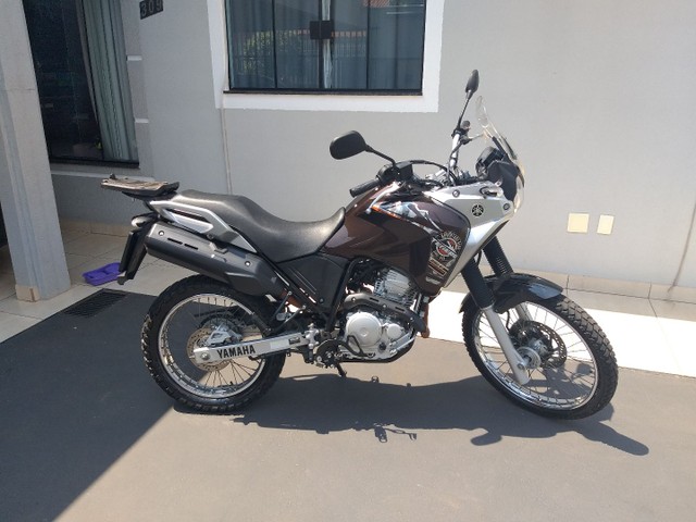 YAMAHA TENERE 250 MARROM