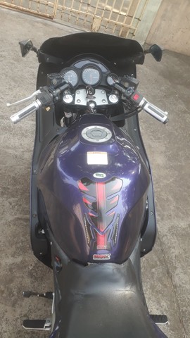 SUZUKI 900R