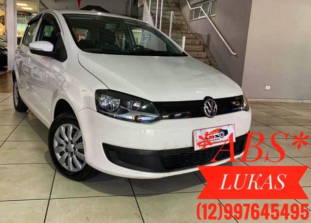 £ FOX 2014 BLUEMOTION 1.0 COMPLETÃO !! INCRIVEIS 80KM+OTIMO PARA APP !! TROCO E FINANCIO.