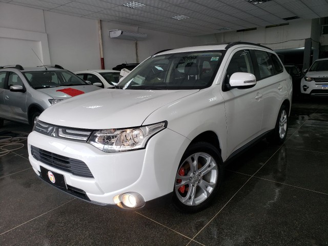 OUTLANDER 2.0 16V 160CV 2015 COM TETO