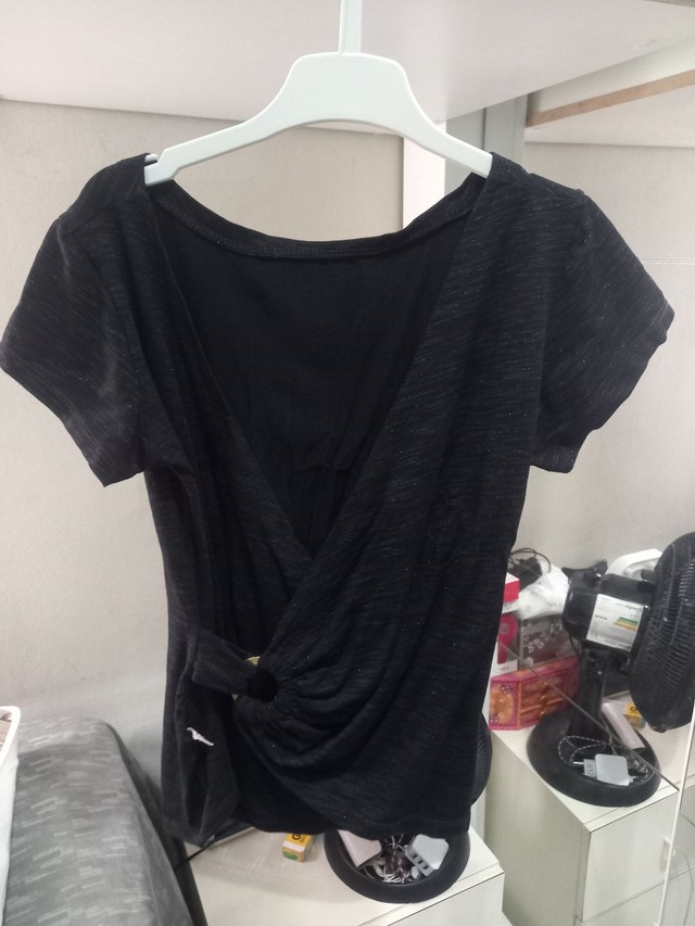Blusa Preta 20,00 - Foto 5