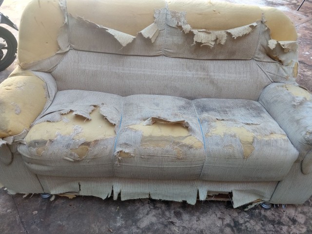 Vendo sofá usado 
