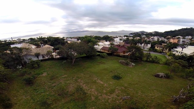 Lote Grande em Cacupé - Terreno com área de 1650m²- Florianópolis/SC - Foto 2