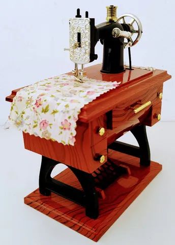 Caixinha De Musica Maquina De Costura  - Foto 2