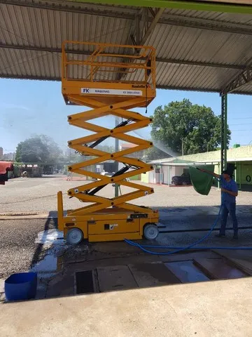 Plataforma elevatoria locação 