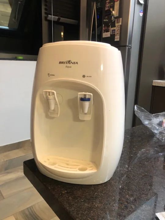 Bebedouro de Água Aqua Bivolt Branco - Britânia