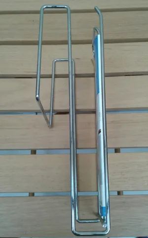 Porta Taça Pendurar Prateleira Armário Resistente 6 Taças - Foto 2