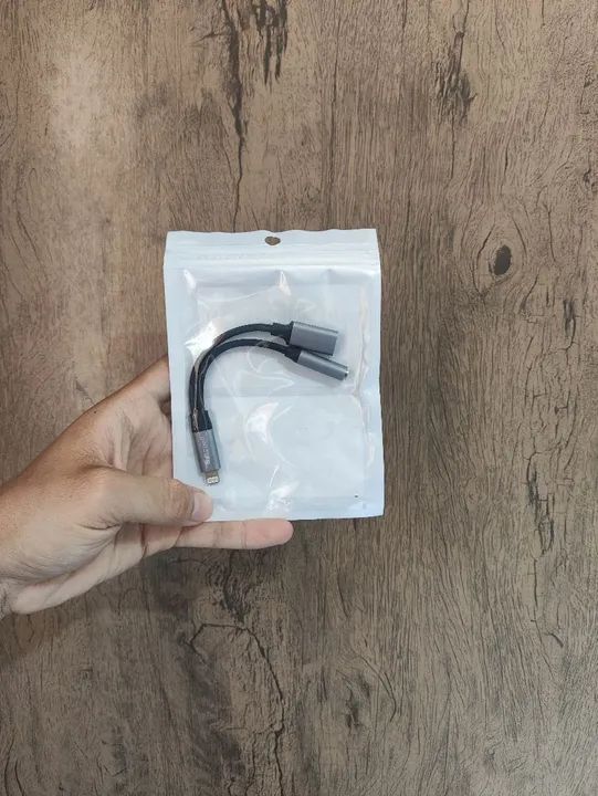 Adaptador P2 3.5mm para Lightning para iPhone BYSCOON - Foto 3