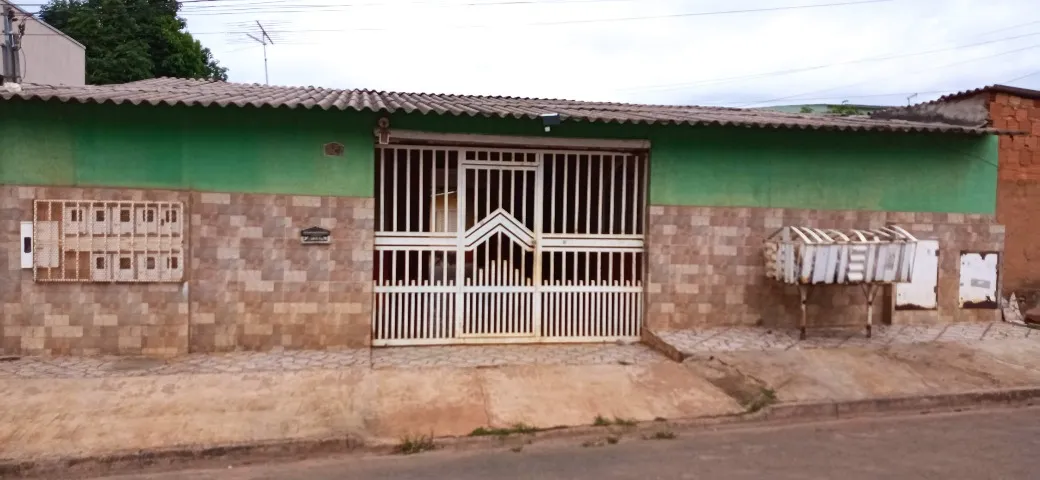 9 KitNets em Águas Lindas - Próx Supermercado Rodrigues