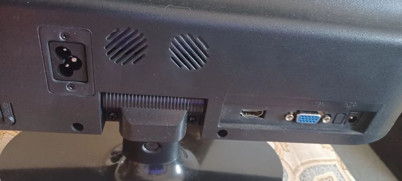 Monitor 15 pol led novo  - Foto 2