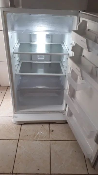 Geladeira Eletrolux Tf51 - Foto 6