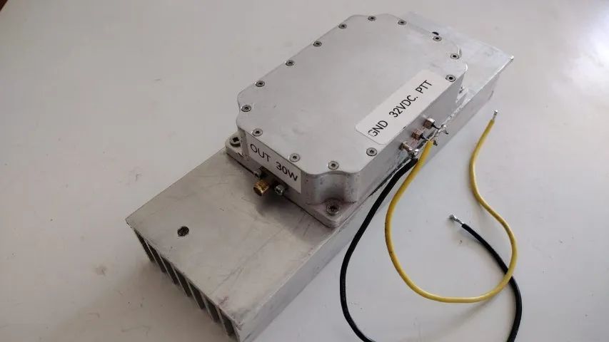 Amplificador E-REON PowerBlast30 -  30W para 2.4GHz wi-fi, drone, cameras - Foto 2