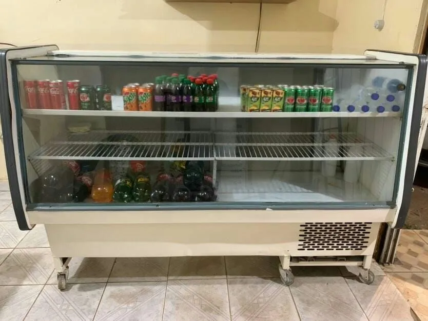 Refrigerador Expositor de Bebidas Usado