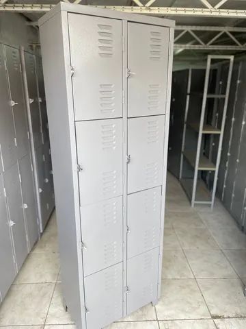 Armário de 8 portas pequena 