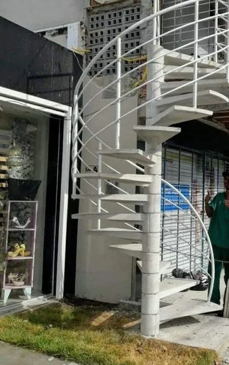 Escada caracol de concreto direto da Fábrica - Foto 6