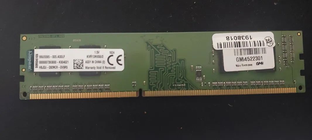 Memória RAM Kingston 2GB Ddr3