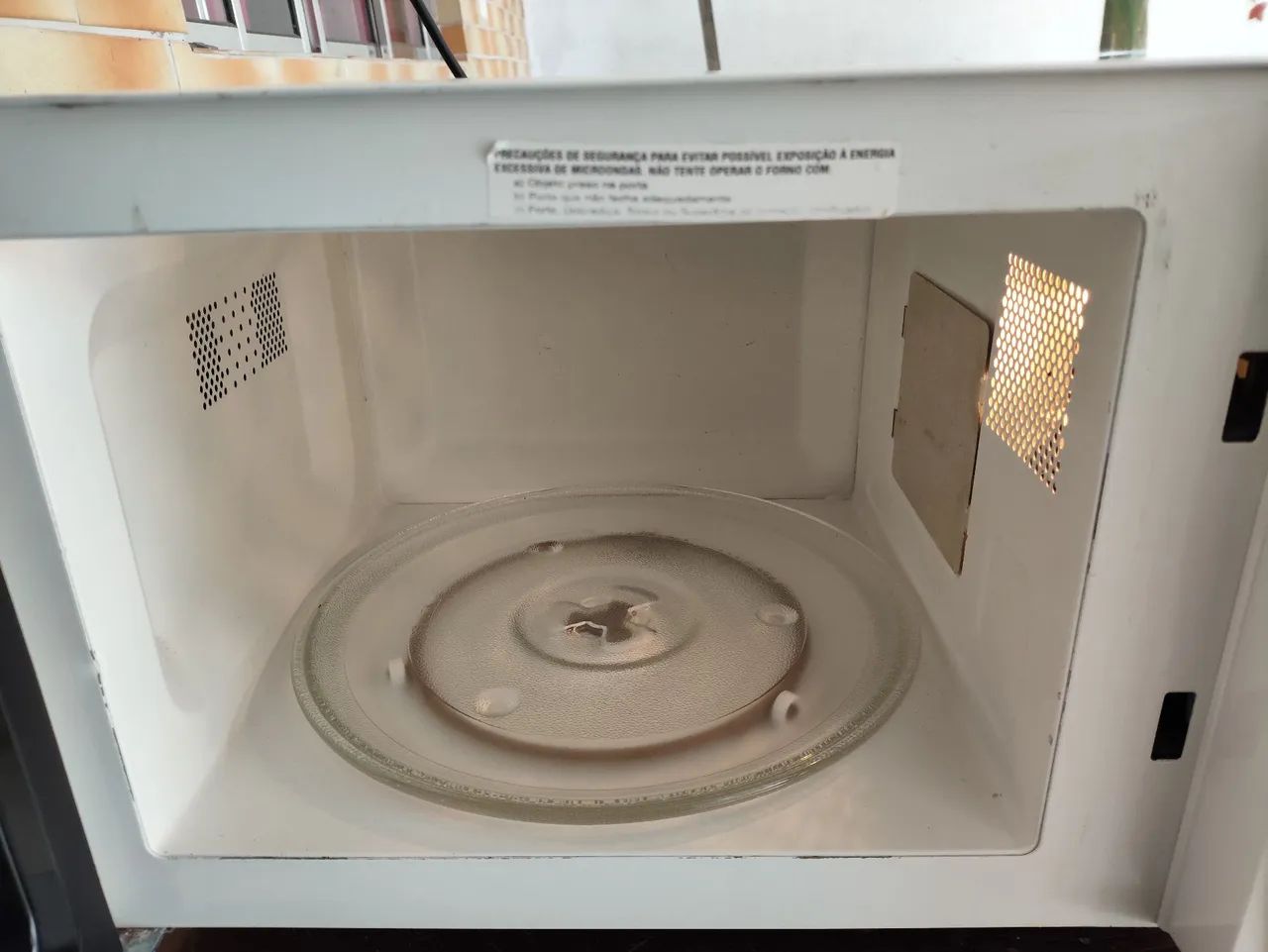 Microondas Panasonic,21 lts,110 volts, entrego e dou garantia  - Foto 3