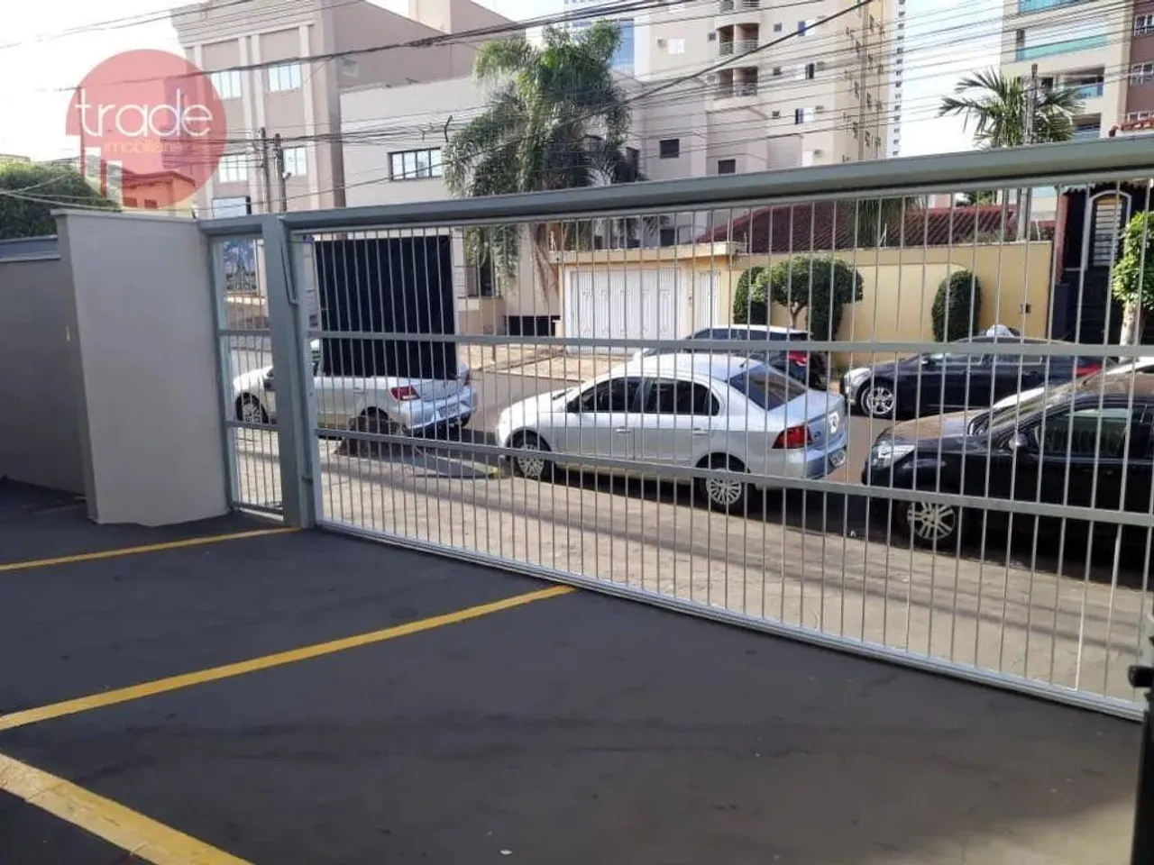 Casa com 3 dormitórios para alugar, 214 m² por R$ 8.246,89/mês - Jardim São Luiz - Ribeirã