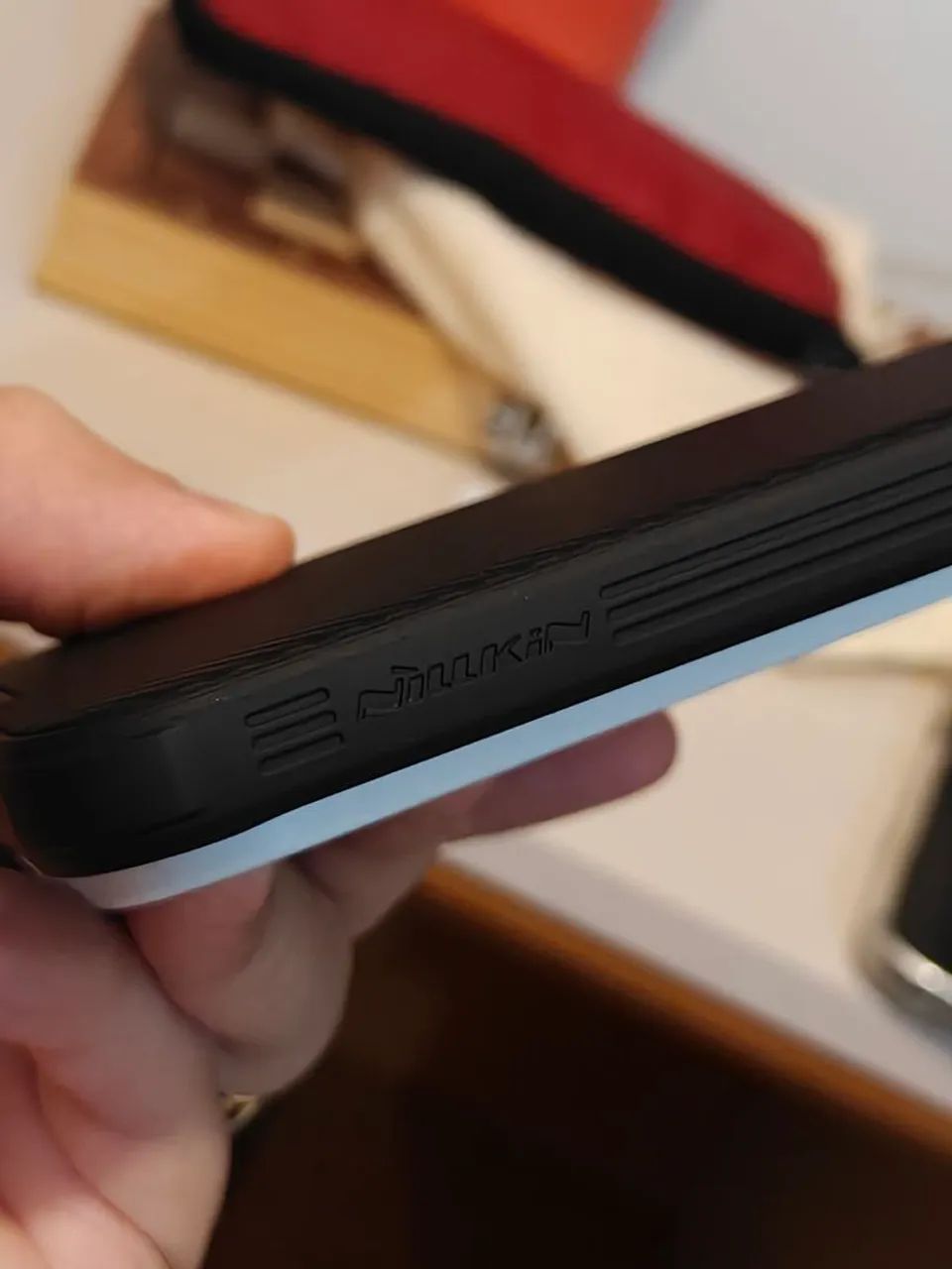 Capas Iphone 15 Pro Max Nillkin e silicone  - Foto 2