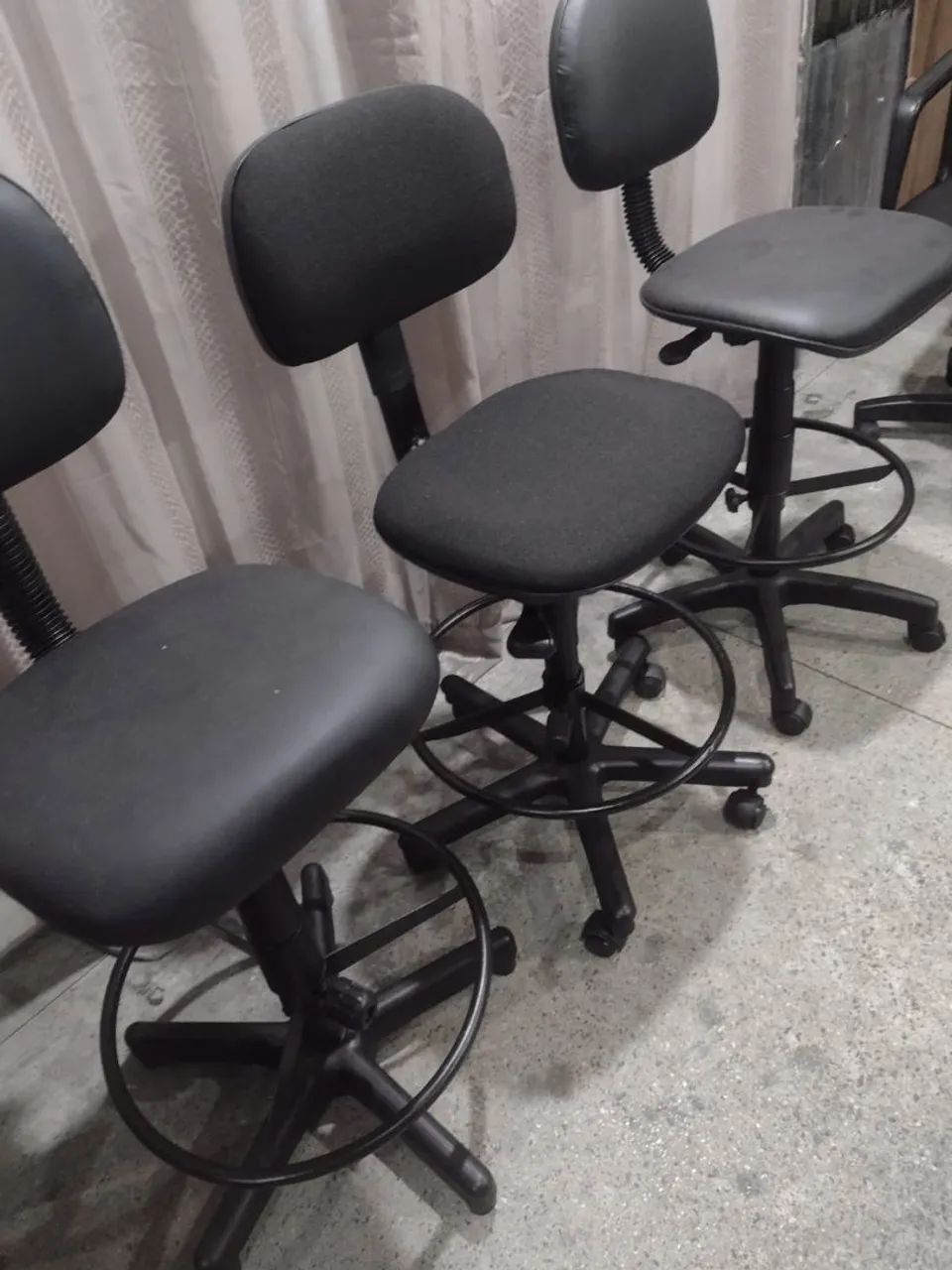 Cadeira de caixa e balcão  - Foto 5