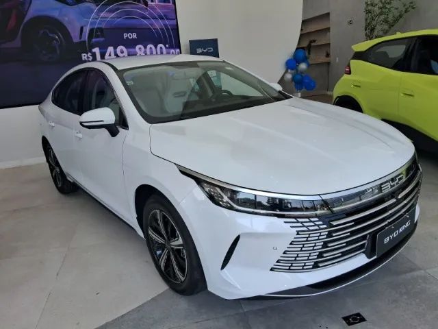 BYD King GS Híbrido Plug-in: Eletricidade + Gasolina 0 km  2025 (2 1) 9 6 4 15 - 4 5 6 0 - Foto 13