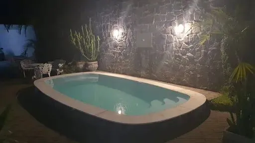Casa com 12 dormitórios à venda por R$ 1.200.000,00 - Barro Vermelho - Natal/RN