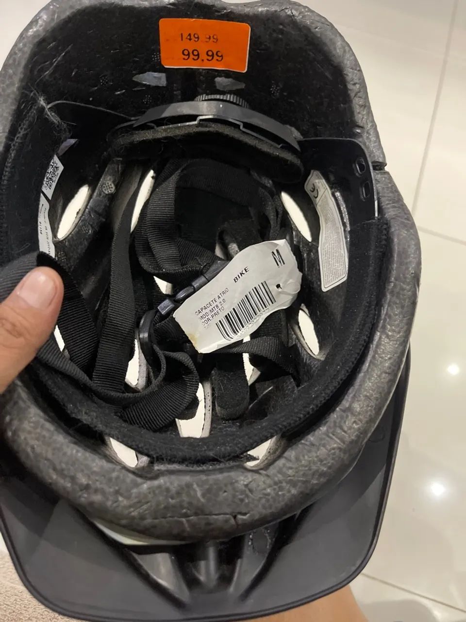 Capacete Atrio MTB 2.0 Preto e Branco  - Foto 5