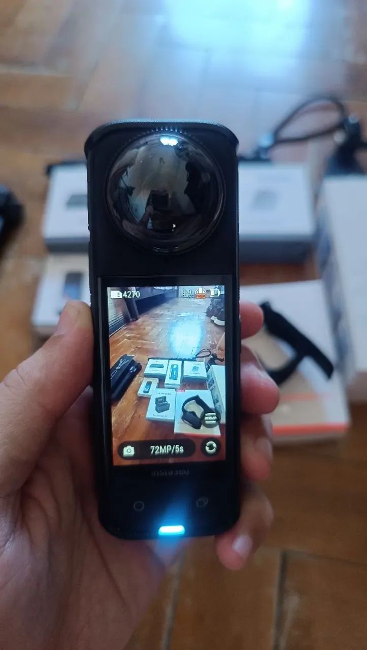 Câmera 360° insta360x4 - Foto 4