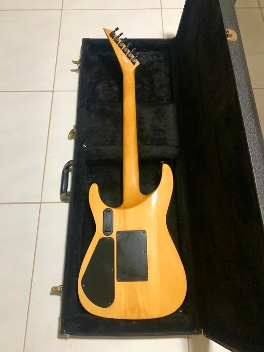 Guitarra Jackson pro series sl3mg soloist - Foto 4