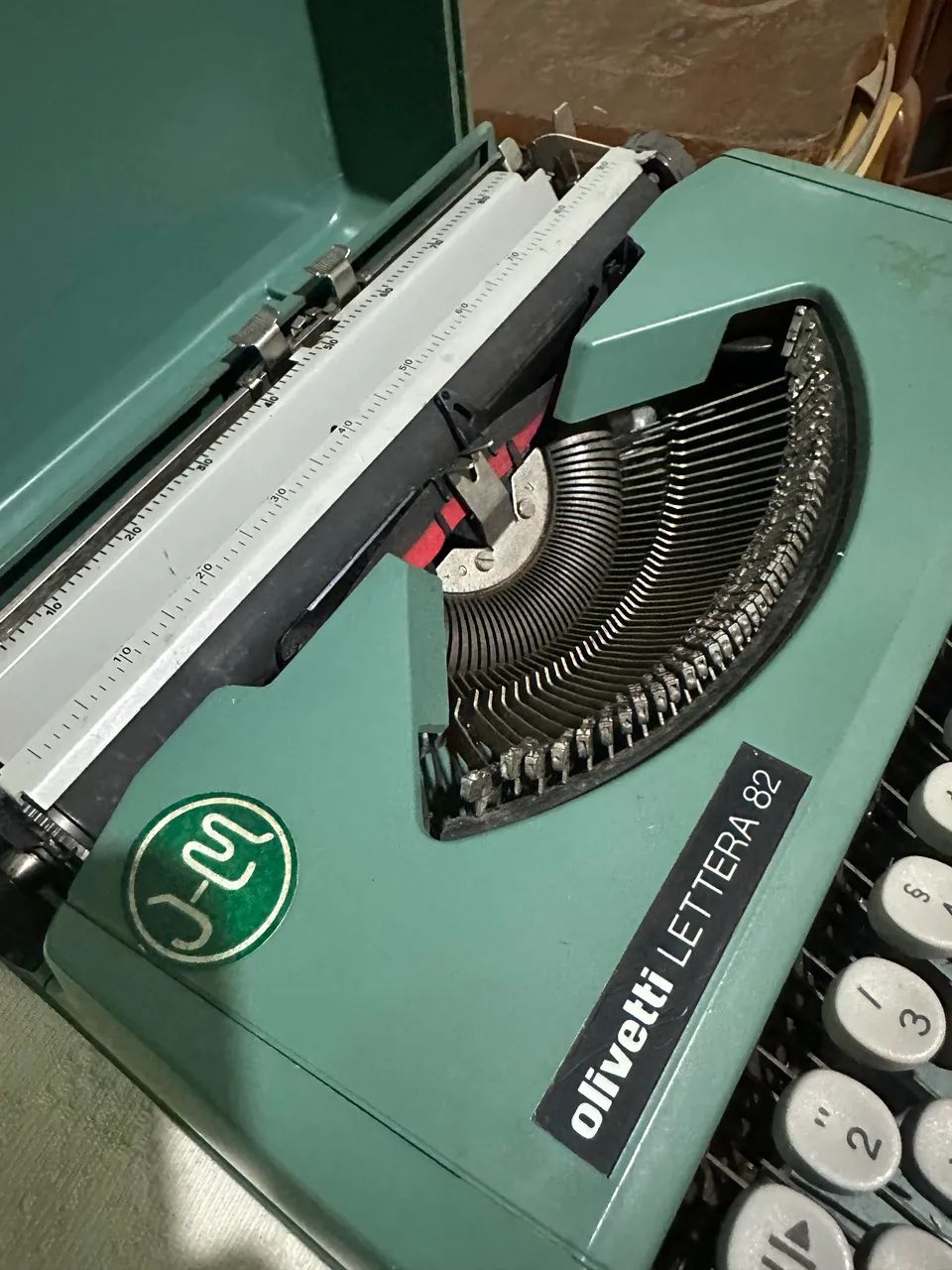 Máquina de Escrever Antiga64319325362691120