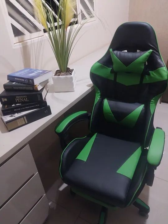 Cadeira Gamer com Apoio para os Pés, nova na caixa! - Foto 5