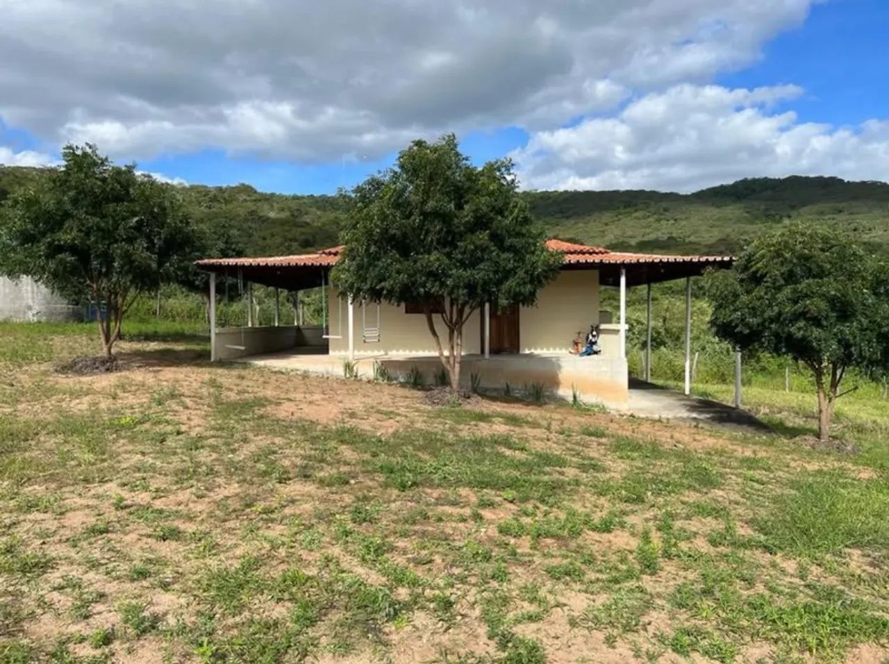 Sítio com casa e área verde - Foto 5