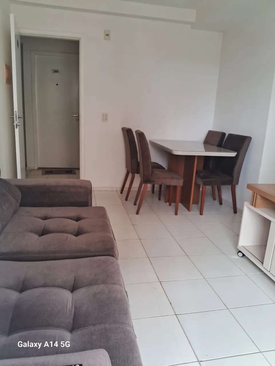 Aluguel mobiliado Costa araçagi