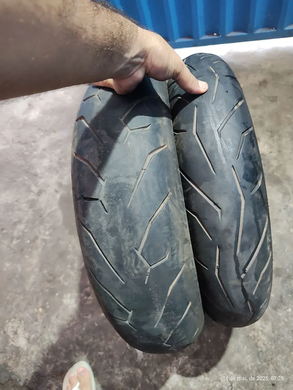 Pneus de Moto - 17 polegadas
