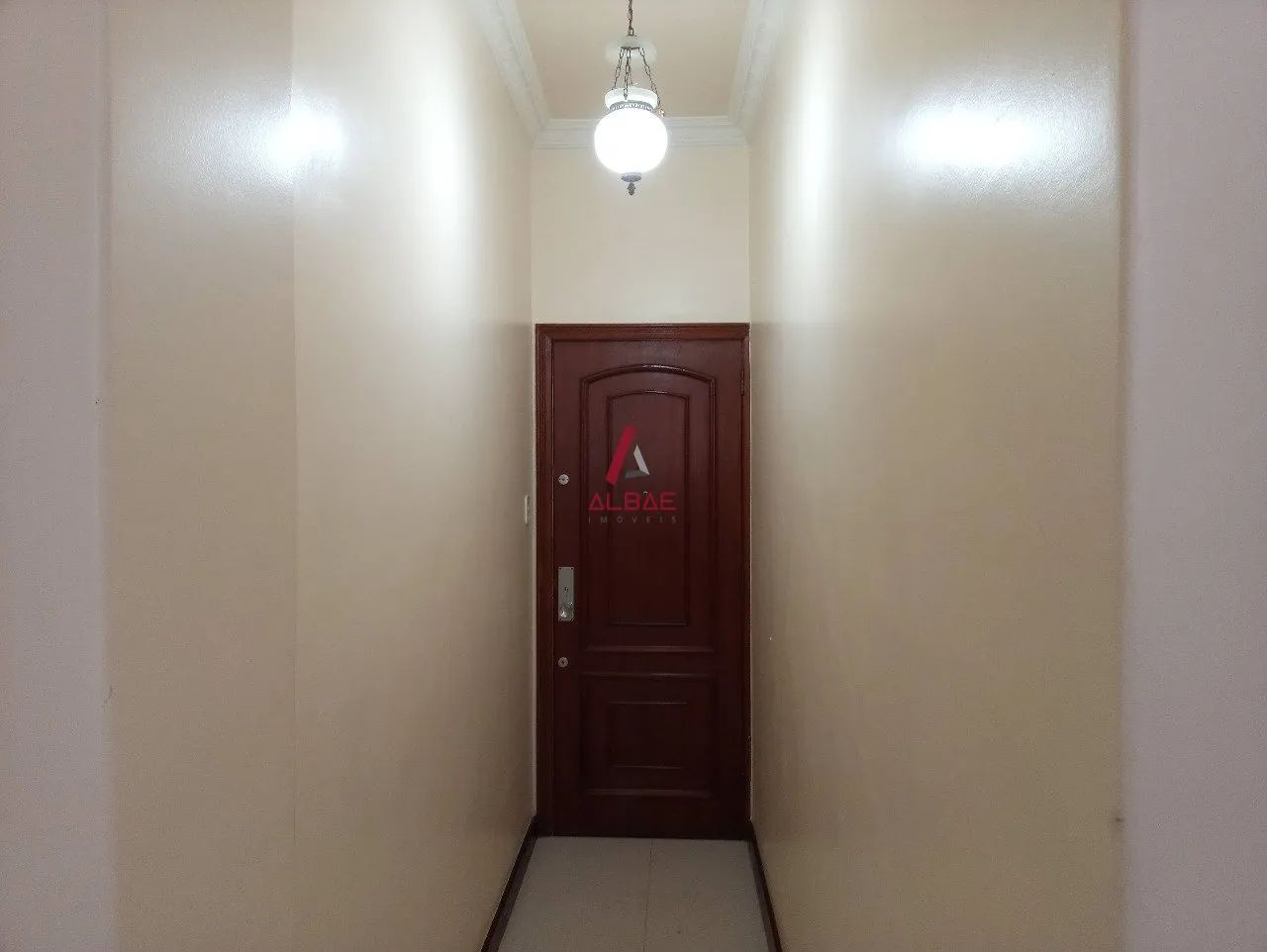 APARTAMENTO COM DOIS QUARTOS E VAGA DE GARAGEM - Foto 2